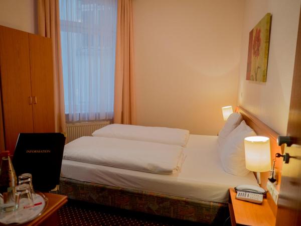 Hotel Lumen am Hauptbahnhof : photo 7 de la chambre chambre double