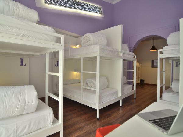 Far Home Atocha : photo 6 de la chambre lit dans dortoir mixte de 12 lits