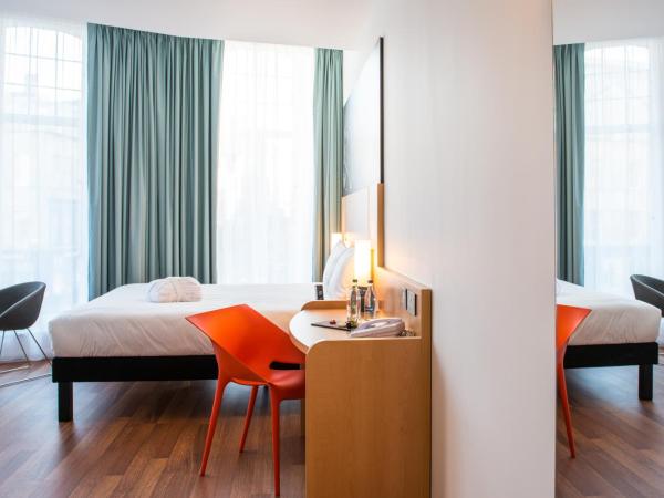 ibis Edinburgh Centre South Bridge - Royal Mile : photo 7 de la chambre chambre double premium avec coin salon confortable