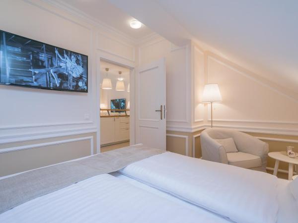 Revelton Suites Karlovy Vary : photo 5 de la chambre studio mansardé