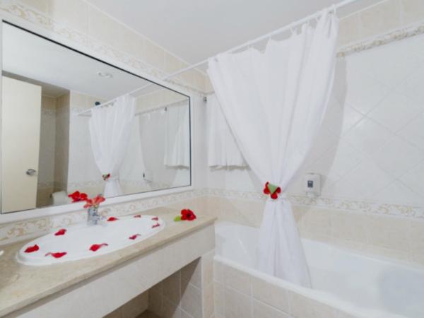 Hotel El Habib Monastir : photo 1 de la chambre chambre triple