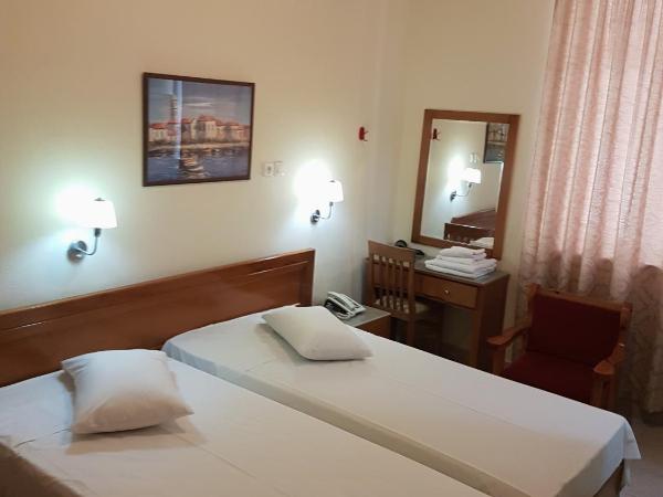 Lena Hotel : photo 5 de la chambre chambre double