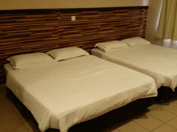 Hotel Iskandar : photo 4 de la chambre chambre familiale supérieure