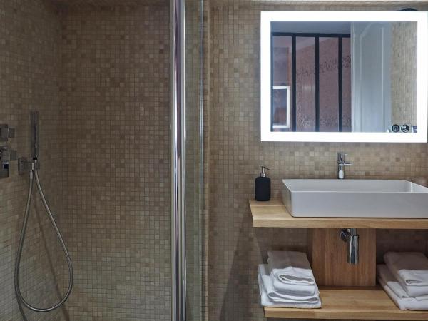 Chambre d'Hôtes Les Variétés : photo 3 de la chambre suite deluxe