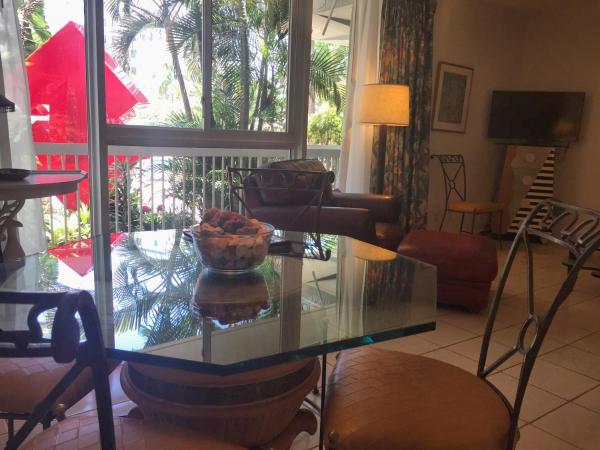 Manhattan Tower Apartment Hotel : photo 3 de la chambre appartement 1 chambre - vue sur piscine et cour - 104