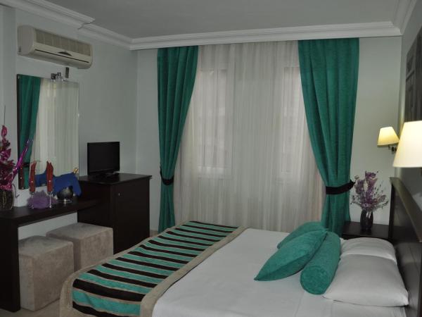 Kleopatra Royal Palm Hotel : photo 2 de la chambre chambre familiale (4 adultes)