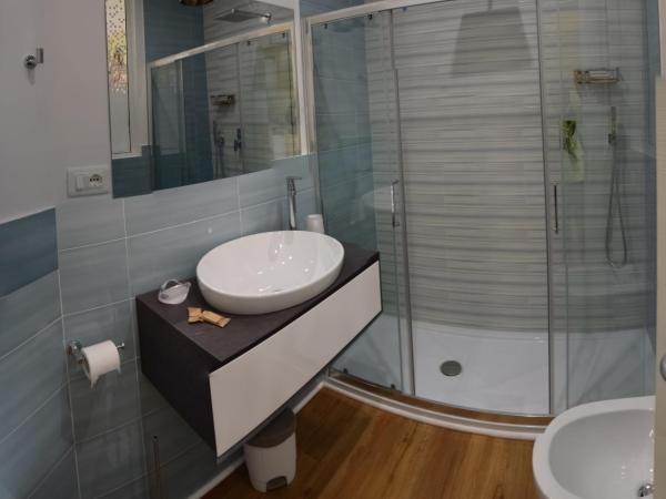 Le Veneri Del Golfo : photo 10 de la chambre grande chambre double 