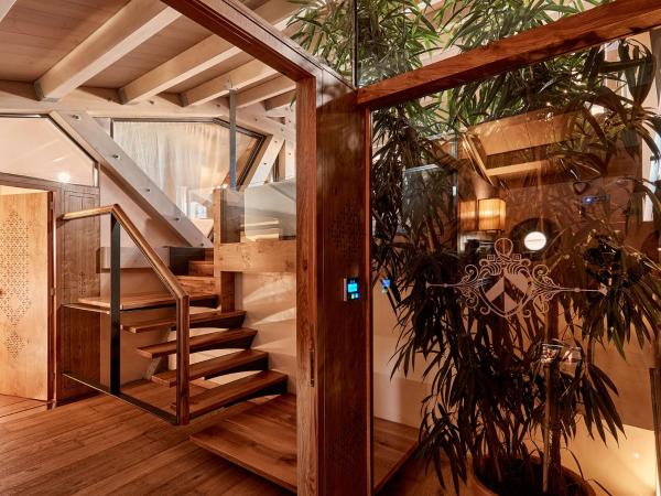 Domus Renier Boutique Hotel : photo 2 de la chambre suite principale avec balcon - vue sur mer