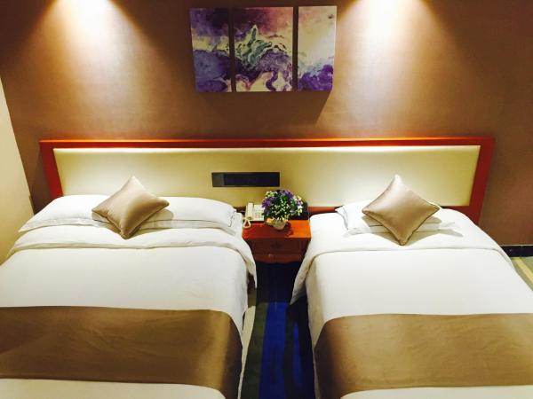 Shenzhen Kaili Hotel, Guomao Shopping Mall : photo 5 de la chambre chambre familiale