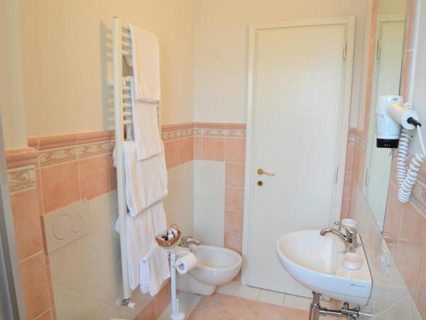 Dimora Salviati : photo 6 de la chambre chambre double ou lits jumeaux