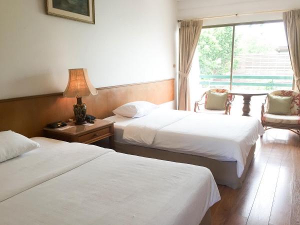 Sirin Hotel Hua Hin : photo 4 de la chambre chambre lits jumeaux deluxe