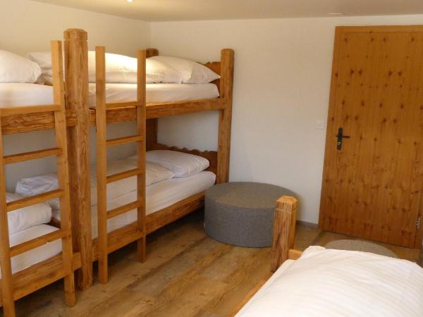 Berglodge Ristis : photo 4 de la chambre chambre quintuple - salle de bains commune (n° 3)