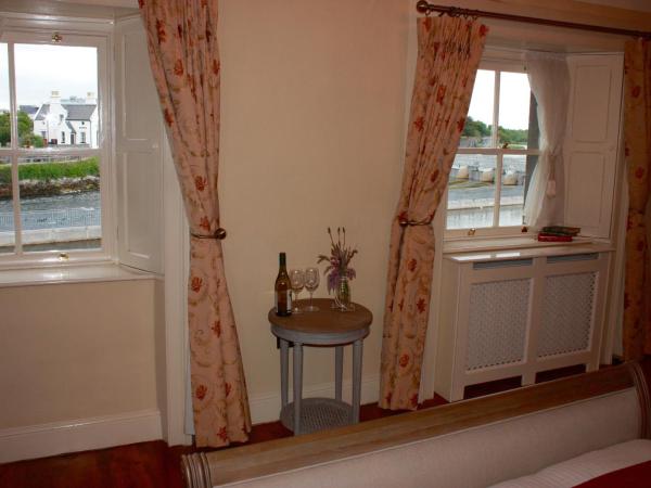 Corrib House Guest Accommodation : photo 2 de la chambre chambre double deluxe - vue sur mer