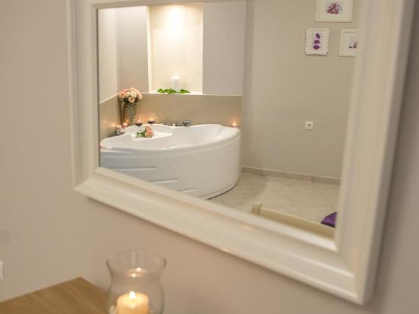 Lefkadio Suites : photo 5 de la chambre suite avec jacuzzi
