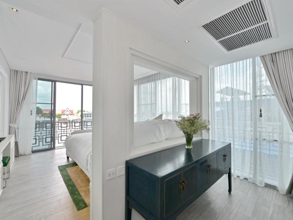 Riva Arun Bangkok : photo 7 de la chambre grand hébergement de luxe avec jacuzzi - riva arun