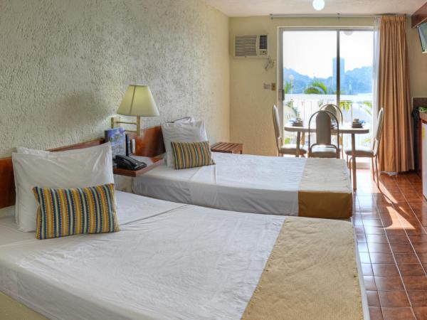 Alba Suites Acapulco : photo 7 de la chambre chambre double avec 2 lits doubles - vue sur océan