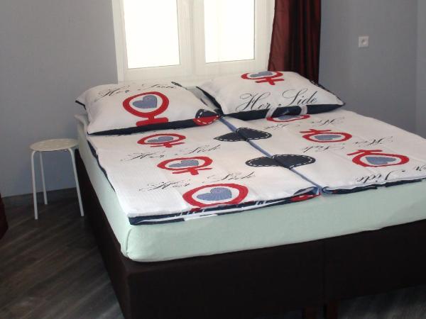 Hostel Kamienna Centrum : photo 3 de la chambre chambre lit king-size