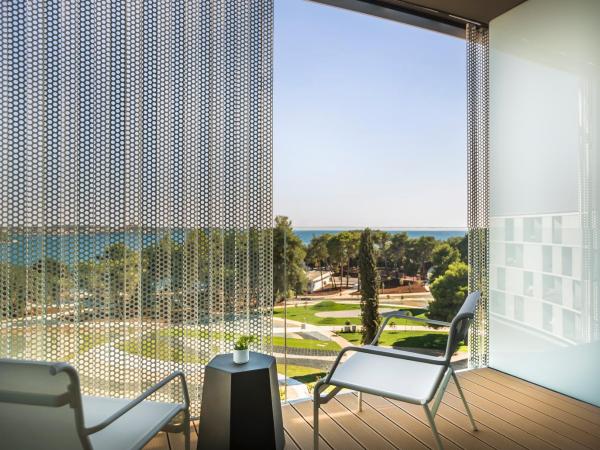 Maistra Select Family Hotel Amarin : photo 5 de la chambre chambre double ou lits jumeaux standard avec 2 lits d'appoint