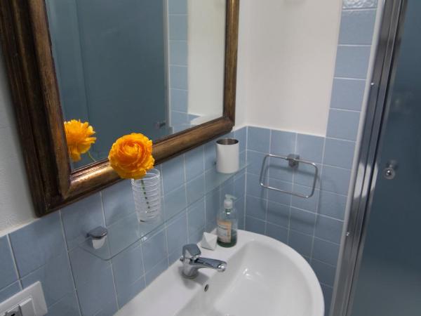 Il Monasteraccio : photo 5 de la chambre chambre double avec salle de bains privative