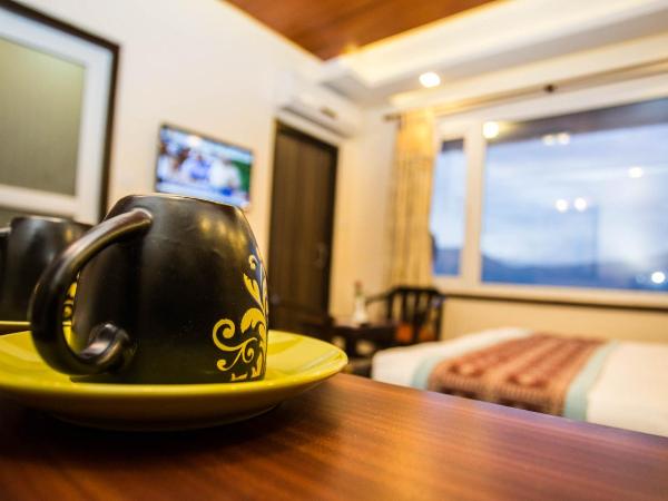 Hotel Encounter Nepal & Spa : photo 10 de la chambre deluxe double room - 15% off on food and beverage, 15% off spa, 24 hour check in and free welcome drink