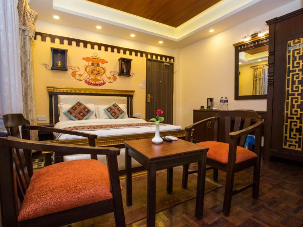 Hotel Encounter Nepal & Spa : photo 3 de la chambre deluxe double room - 15% off on food and beverage, 15% off spa, 24 hour check in and free welcome drink