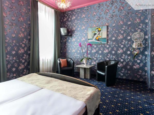 Hotel Urania : photo 5 de la chambre chambre double supérieure design 