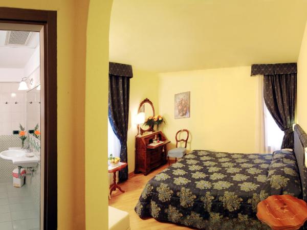 Hotel Ristorante Piccolo Chianti : photo 1 de la chambre chambre double ou lits jumeaux - silencieuse