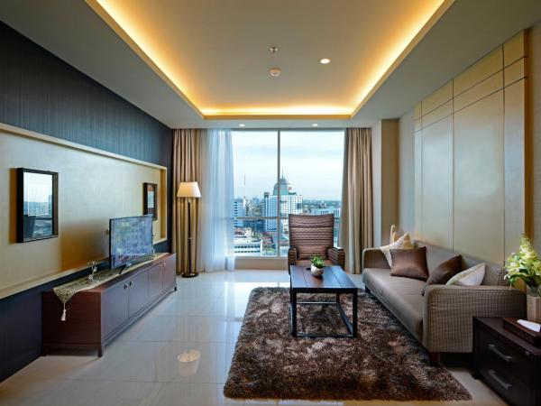 Aria Centra Surabaya : photo 2 de la chambre suite