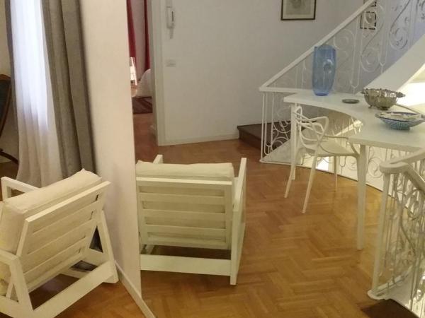 B&B Barberia : photo 5 de la chambre chambre double avec salle de bains privative extérieure