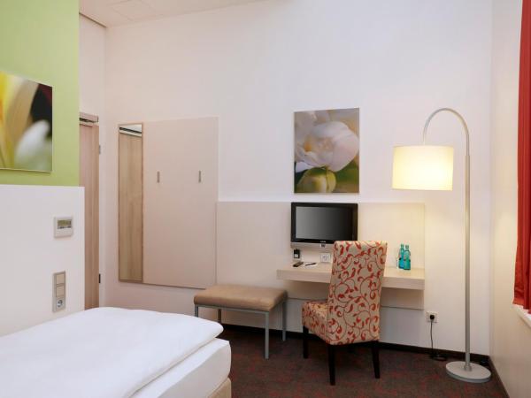 H+ Hotel München : photo 7 de la chambre chambre simple confort
