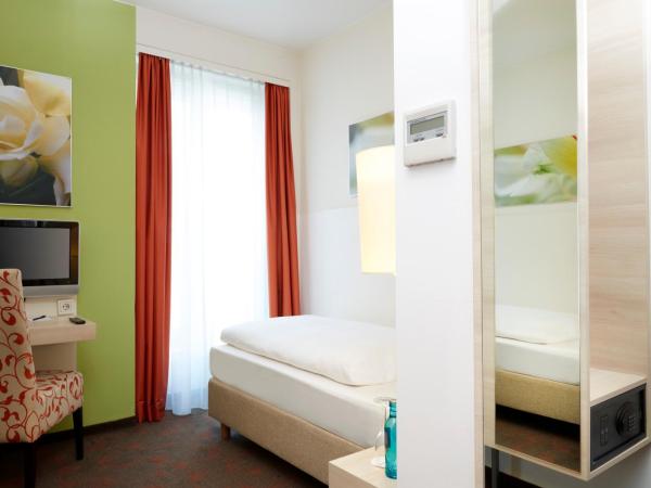 H+ Hotel München : photo 4 de la chambre chambre simple confort
