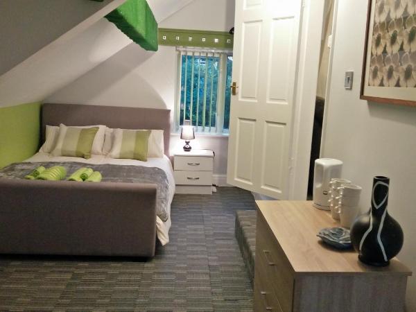 Old Trafford Guest House : photo 2 de la chambre chambre familiale deluxe