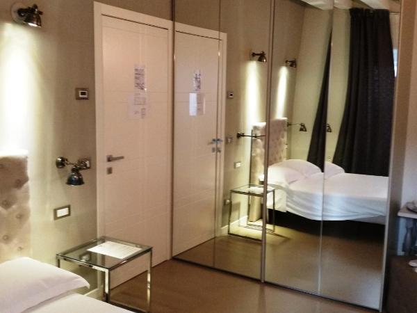 Corte Merighi Charming Rooms : photo 4 de la chambre chambre double standard