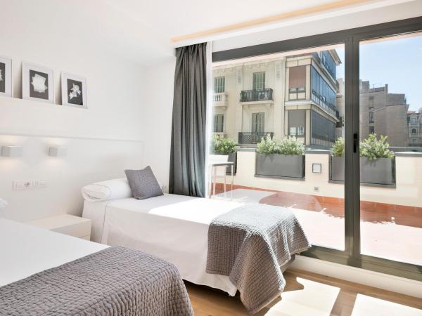 Murmuri Residence Mercader : photo 6 de la chambre appartement 2 chambres de luxe avec terrasse