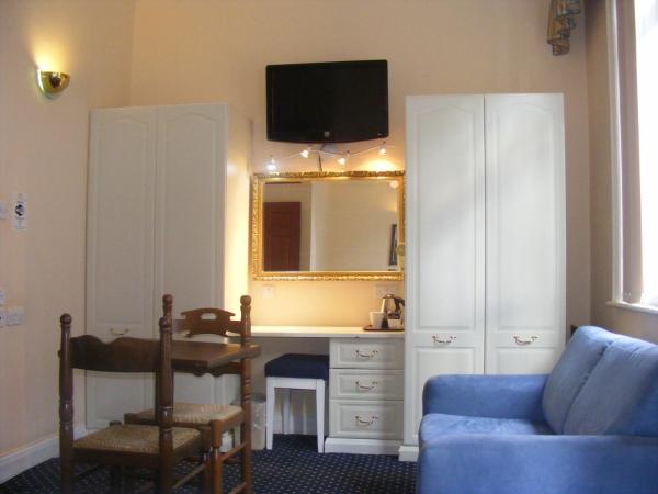 Mermaid Suite Hotel : photo 3 de la chambre chambre lits jumeaux