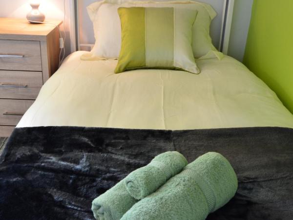 Old Trafford Guest House : photo 4 de la chambre chambre familiale deluxe