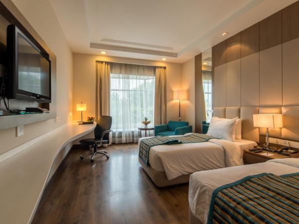 Howard Plaza The Fern, Agra : photo 4 de la chambre fern club room