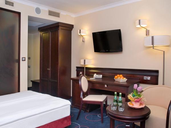 Hotel Admirał : photo 7 de la chambre chambre double