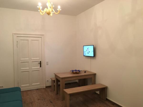 Hotel-Pension Adamshof : photo 7 de la chambre appartement confort avec cuisine et salle de bains privative