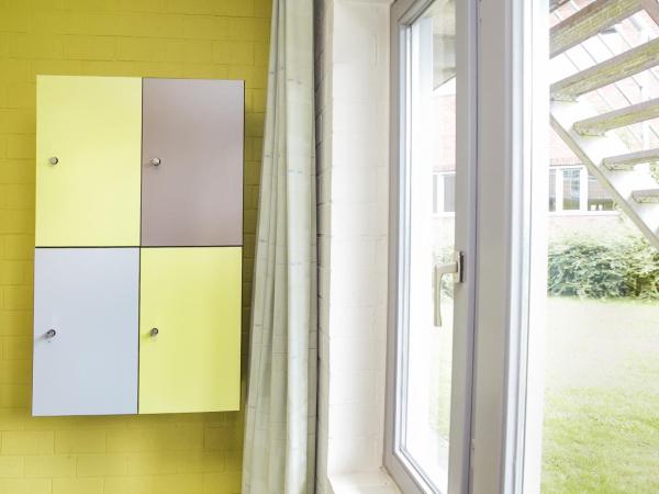 Hostel Europa : photo 2 de la chambre chambre quadruple avec salle de bains privative