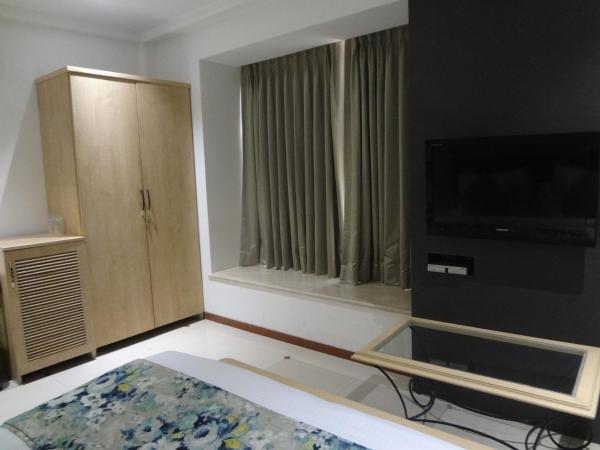 Hotel Suncity Apollo, Colaba : photo 6 de la chambre chambre deluxe double ou lits jumeaux