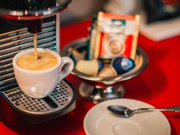 PEST-BUDA Design Hotel : photo 5 de la chambre chambre deluxe double ou lits jumeaux