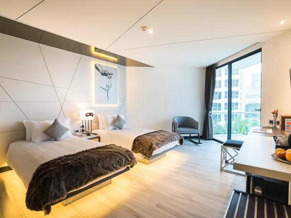 Mera Mare Pattaya : photo 1 de la chambre chambre lits jumeaux deluxe - vue sur mer