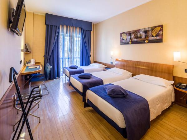 Best Western Hotel Luxor : photo 3 de la chambre chambre triple standard