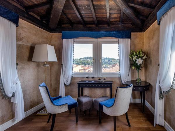 Palazzo Roselli Cecconi : photo 8 de la chambre suite tour - duplex