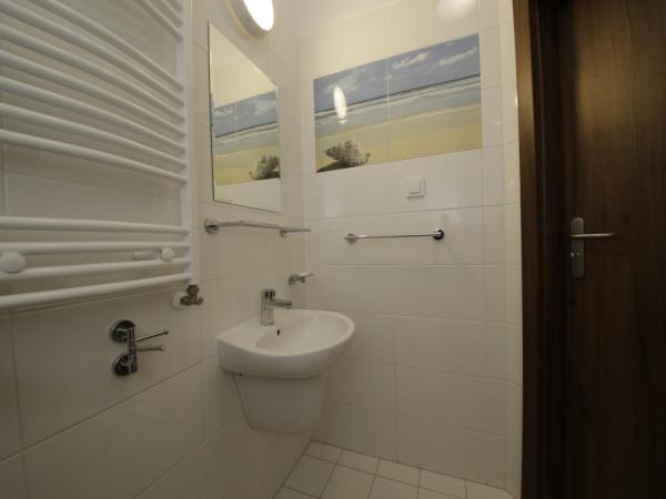 Centrum Żeglarskie : photo 4 de la chambre chambre triple standard