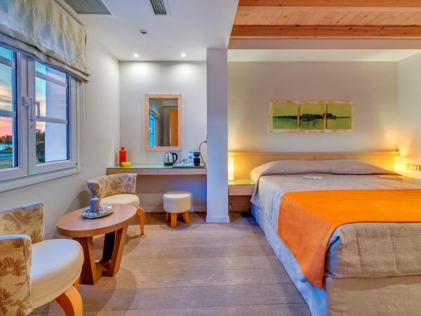 Nissaki Beach Hotel : photo 1 de la chambre suite 1 chambre (2-4 adultes)