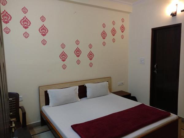 Madhav Guest House : photo 5 de la chambre chambre double standard - pas de climatisation