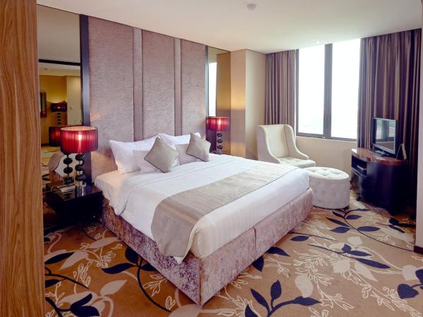 Garden Palace Hotel : photo 6 de la chambre suite club royale