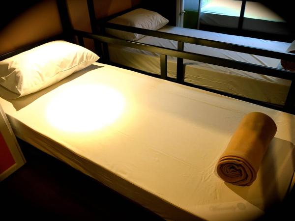 Urban Hostel Bangkok : photo 2 de la chambre chambre familiale